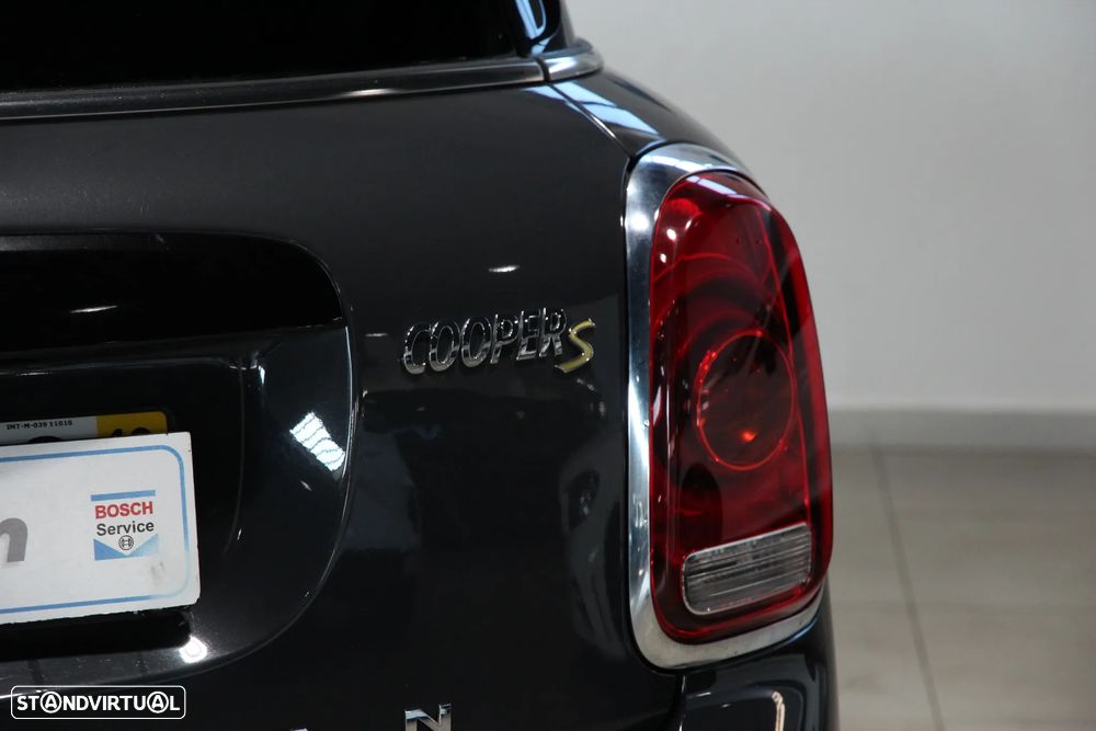 MINI Countryman Cooper SE ALL4 Auto - 5