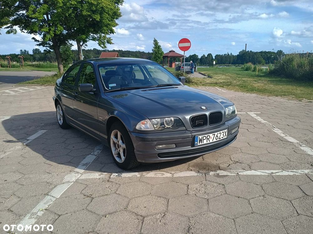 BMW Seria 3 - 1