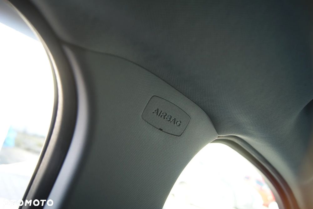 Ford C-MAX 1.6 TDCi Start-Stop-System Titanium - 13