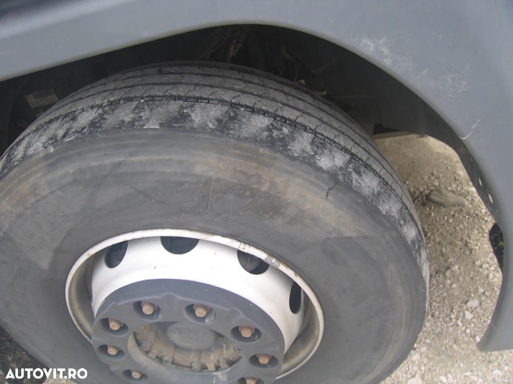 Ford FHT61GX CARGO , 480CP . - 15