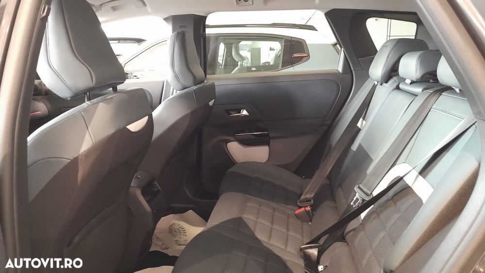 Citroën C5 Aircross Hybrid 145 PLUS - 8