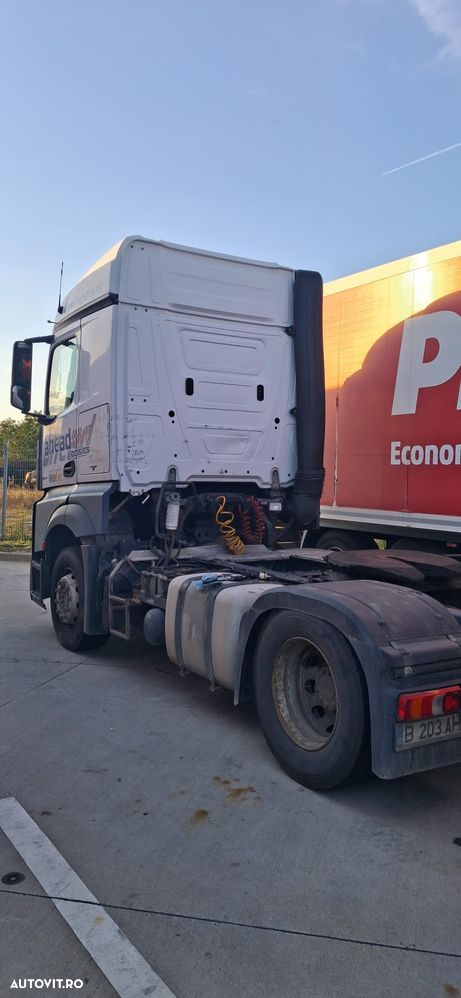 Mercedes-Benz Actros - 2