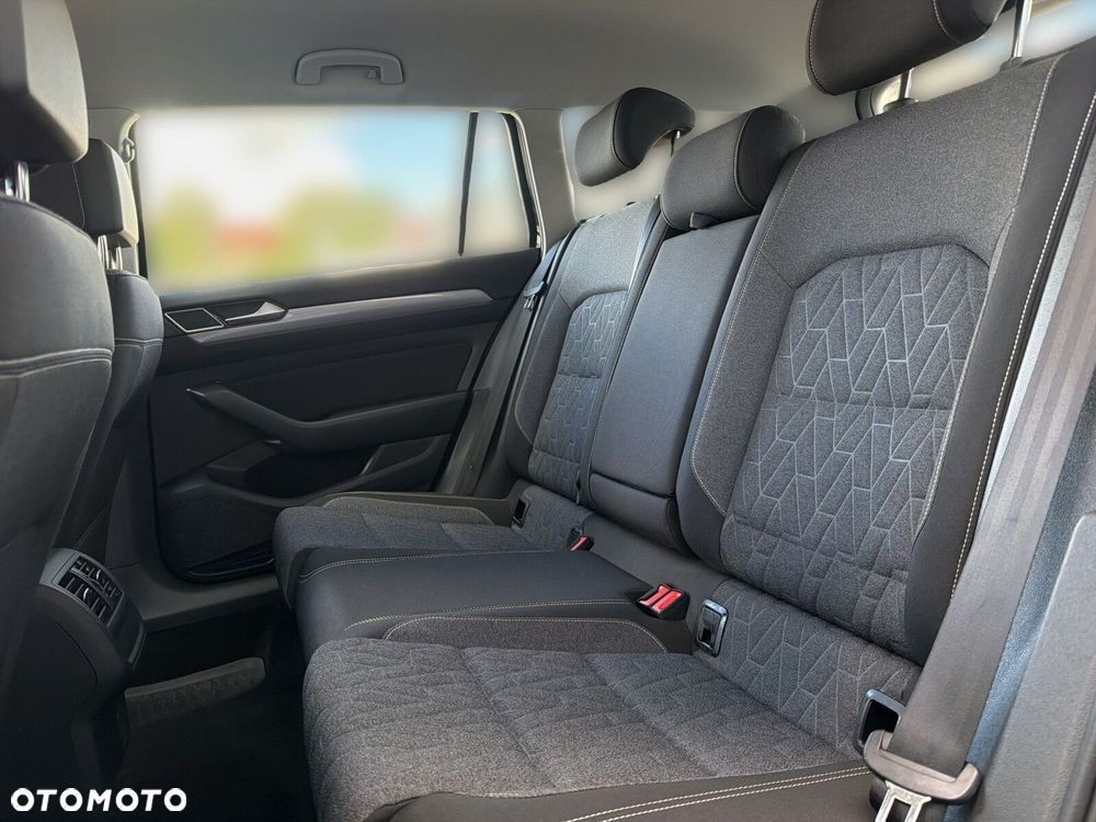 Volkswagen Passat Variant - 15