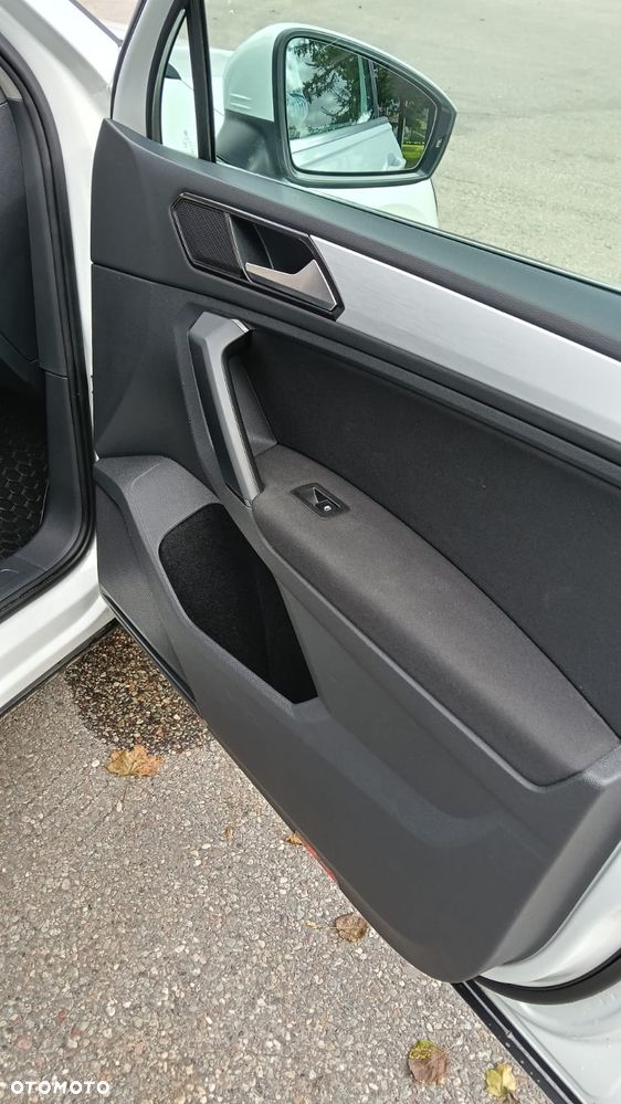 Volkswagen Tiguan - 17