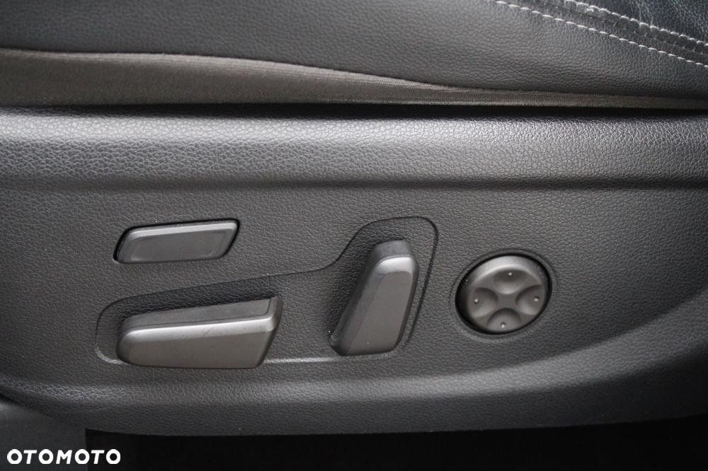 Hyundai Santa Fe - 12