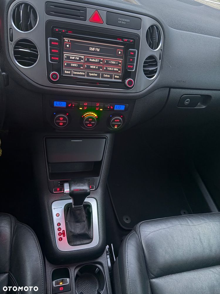 Volkswagen Tiguan 2.0 TDI DPF 4Motion DSG Sport & Style - 16