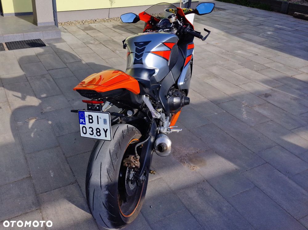 Honda CBR - 6
