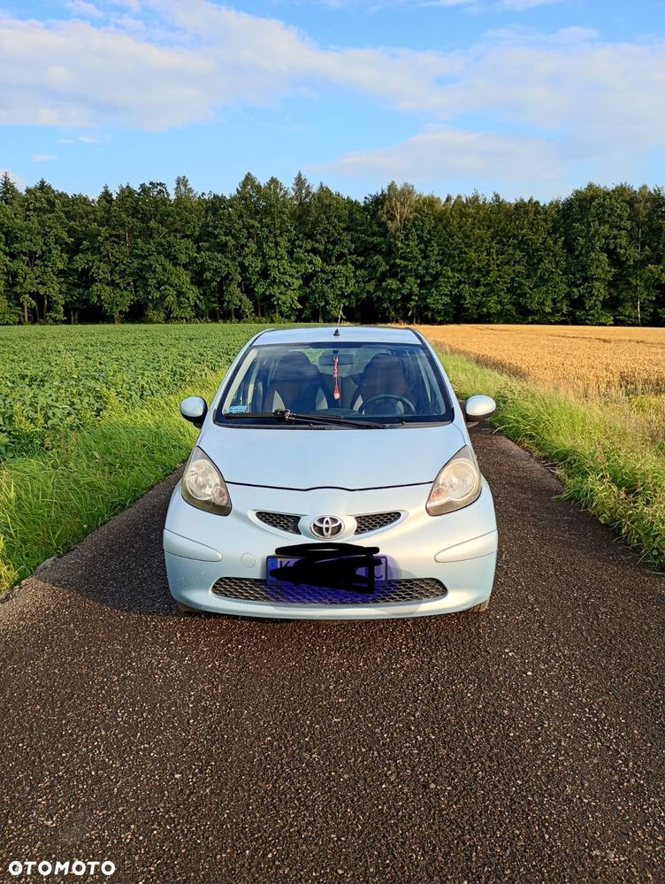 Toyota Aygo - 2