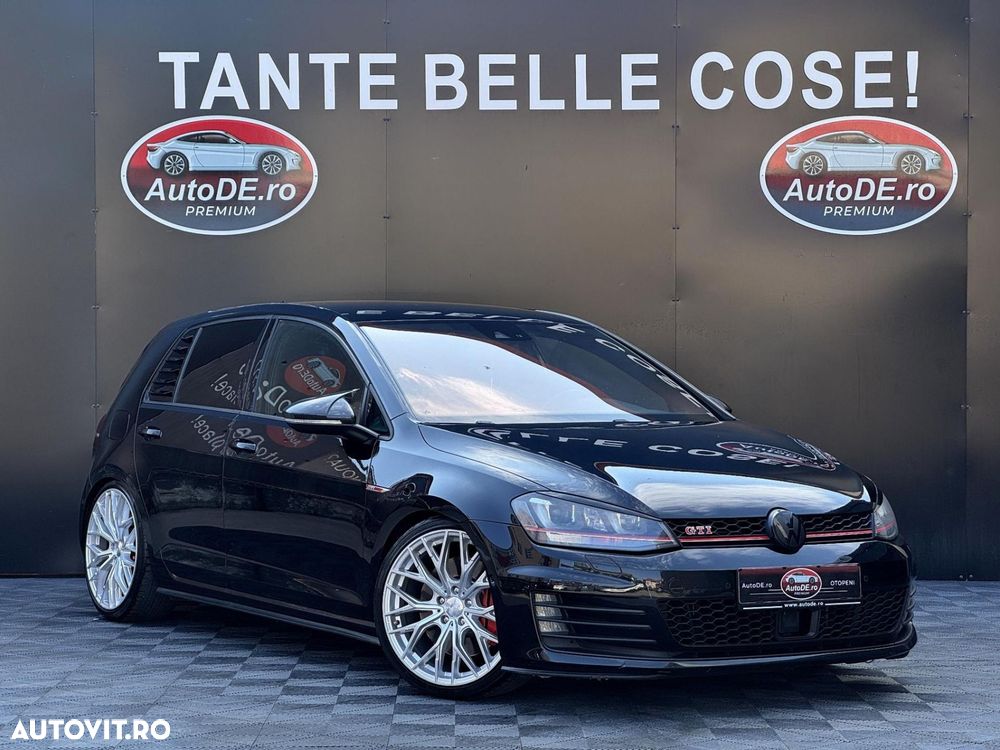 Volkswagen Golf - 3