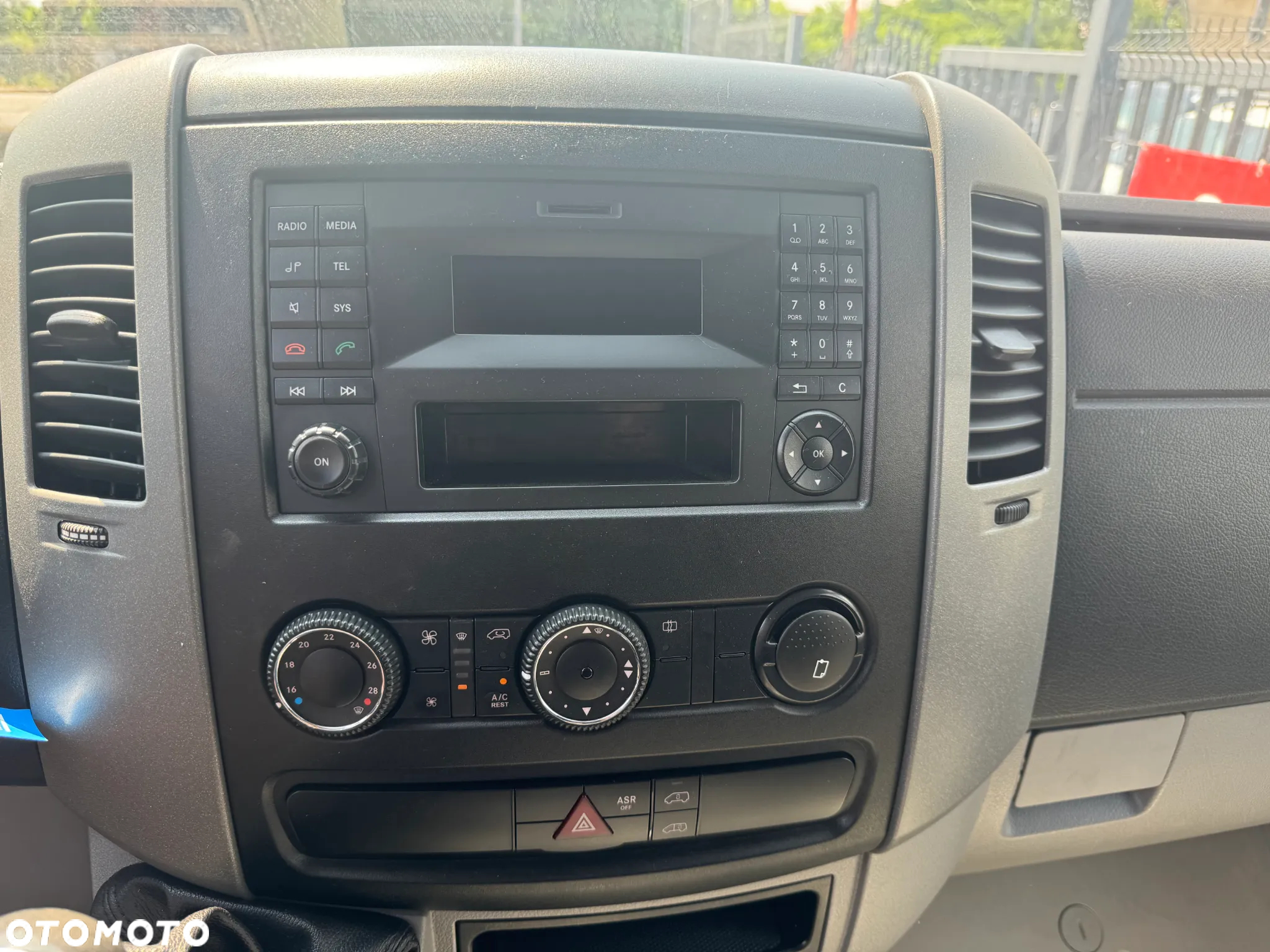 Volkswagen Crafter - 9
