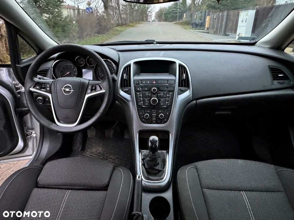 Opel Astra 1.4 T Business - 15