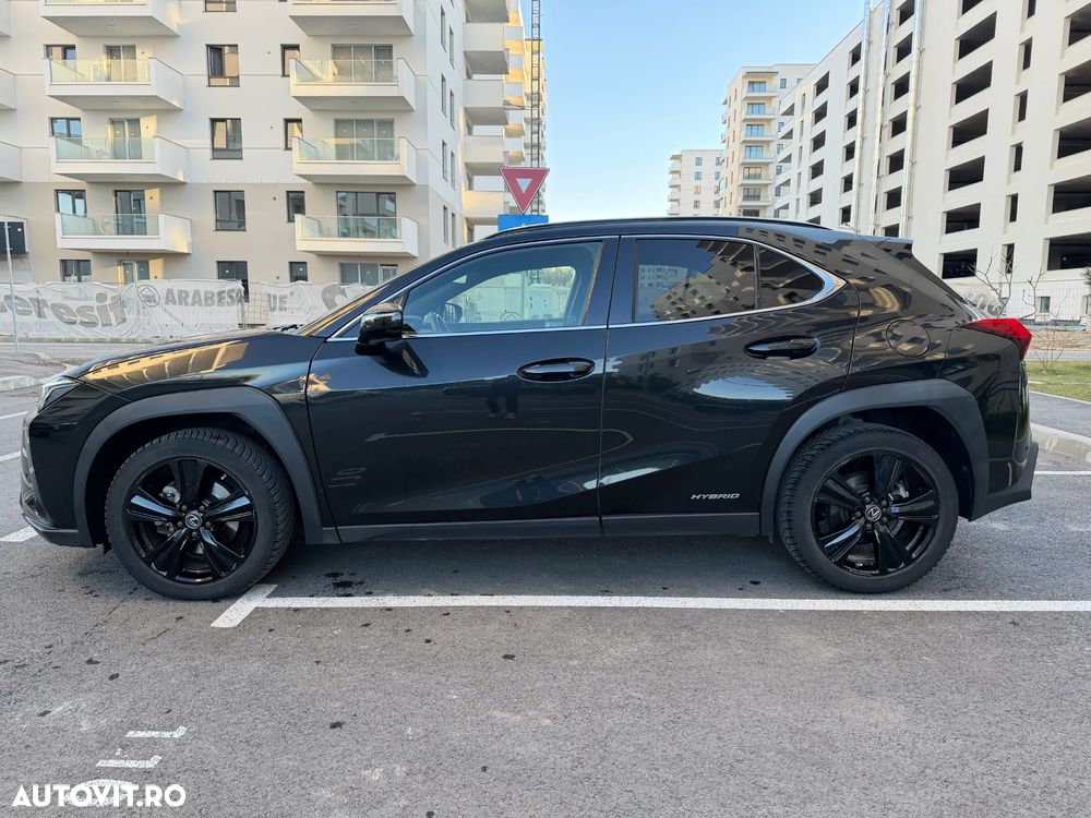 Lexus UX 250h E-FOUR Luxury ML - 5