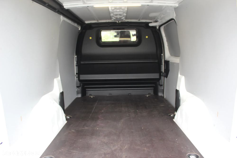 Opel Vivaro - 10