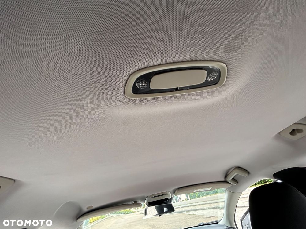 Volvo V40 D2 Drive-E Kinetic - 15
