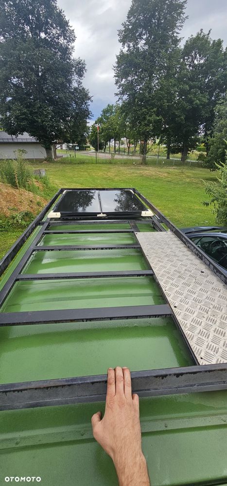Volkswagen Transporter - 2
