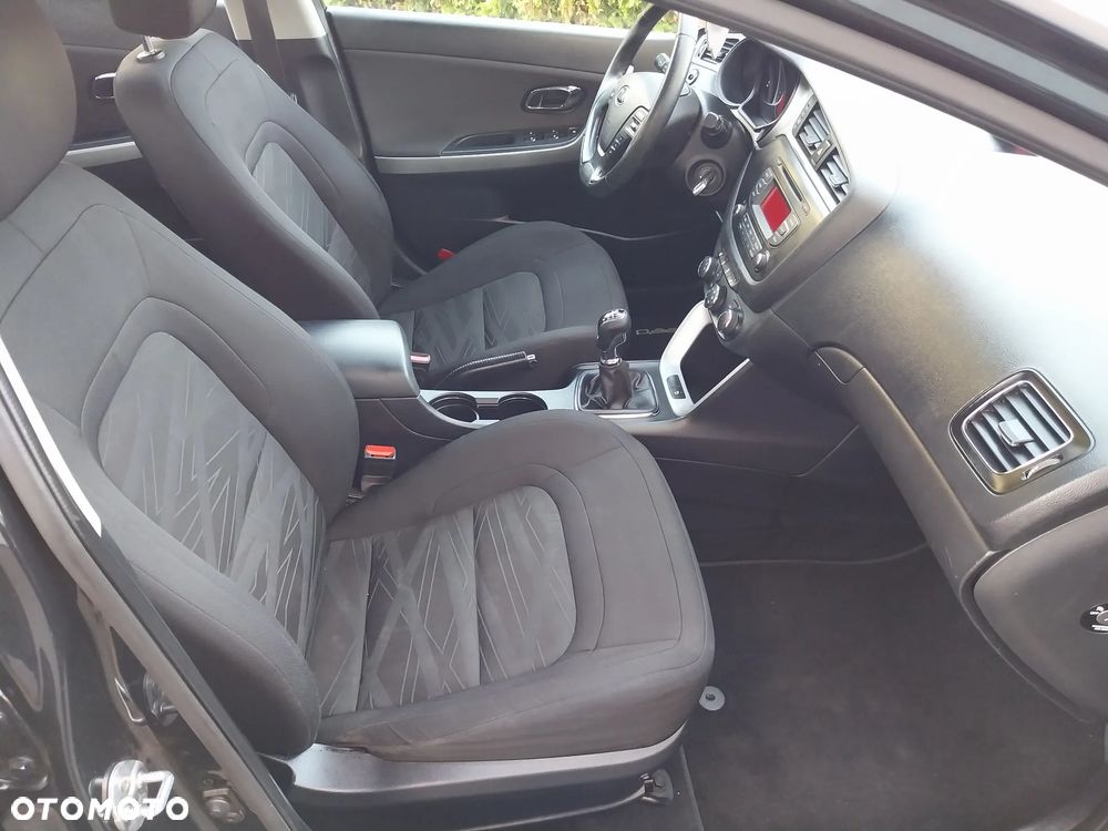 Kia Ceed 1.4 CVVT Dream Team Edition - 7