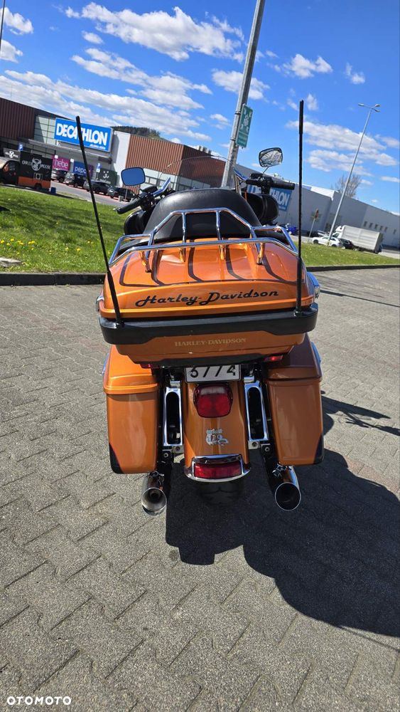 Harley-Davidson FLHTCU Ultra - 2