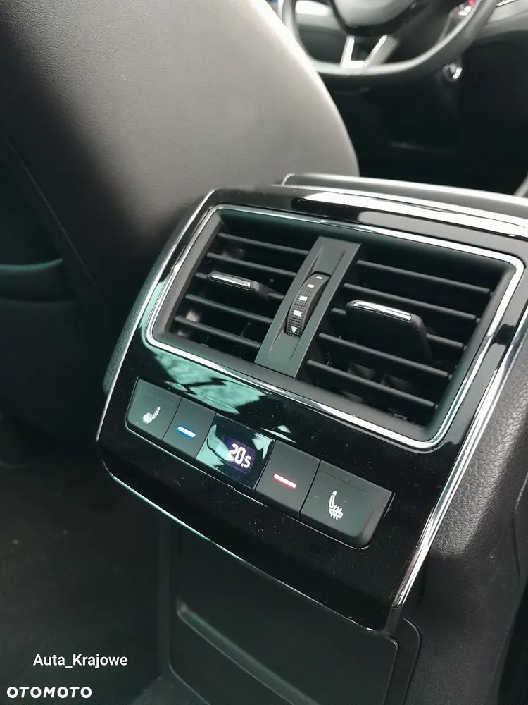 Skoda Superb 2.0 TDI SCR 4x4 Sportline DSG - 37