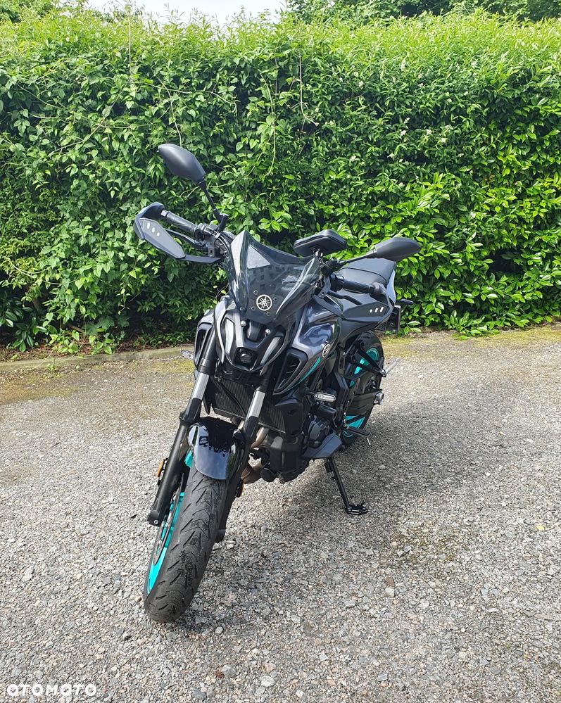 Yamaha MT - 6