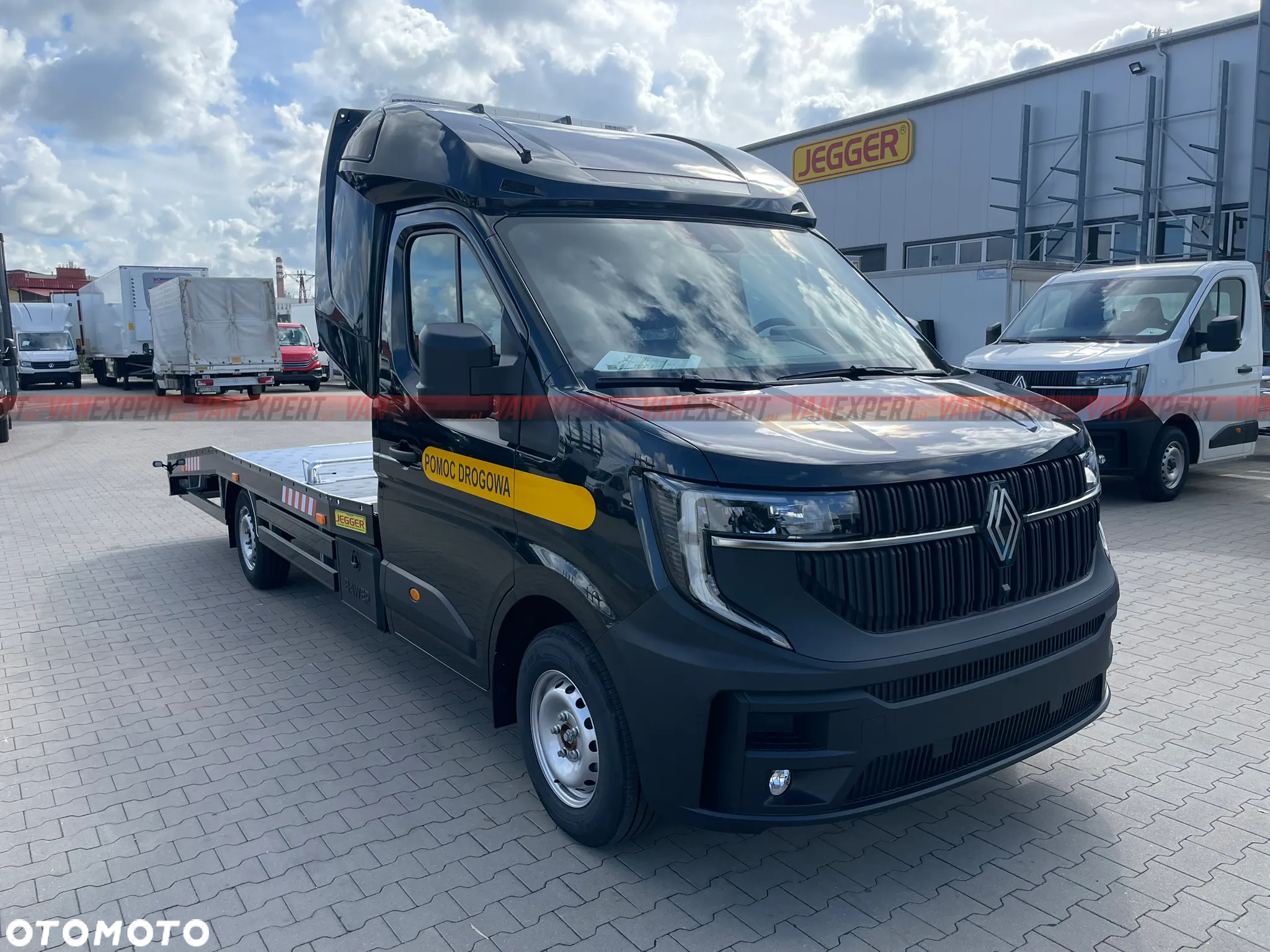 Renault MASTER LAWETA Z KABINĄ - 8