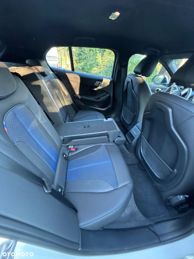 BMW Seria 1 118i Sport Line - 26