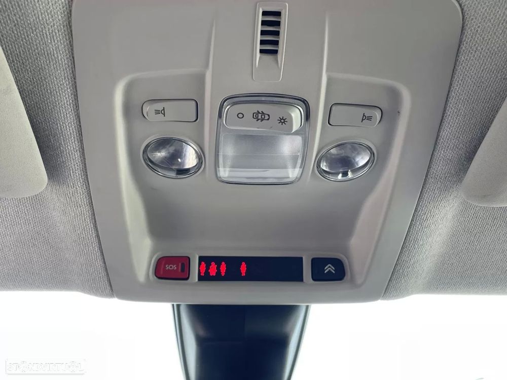 Citroën C4 Cactus 1.2 PureTech Feel Business EAT6 - 24