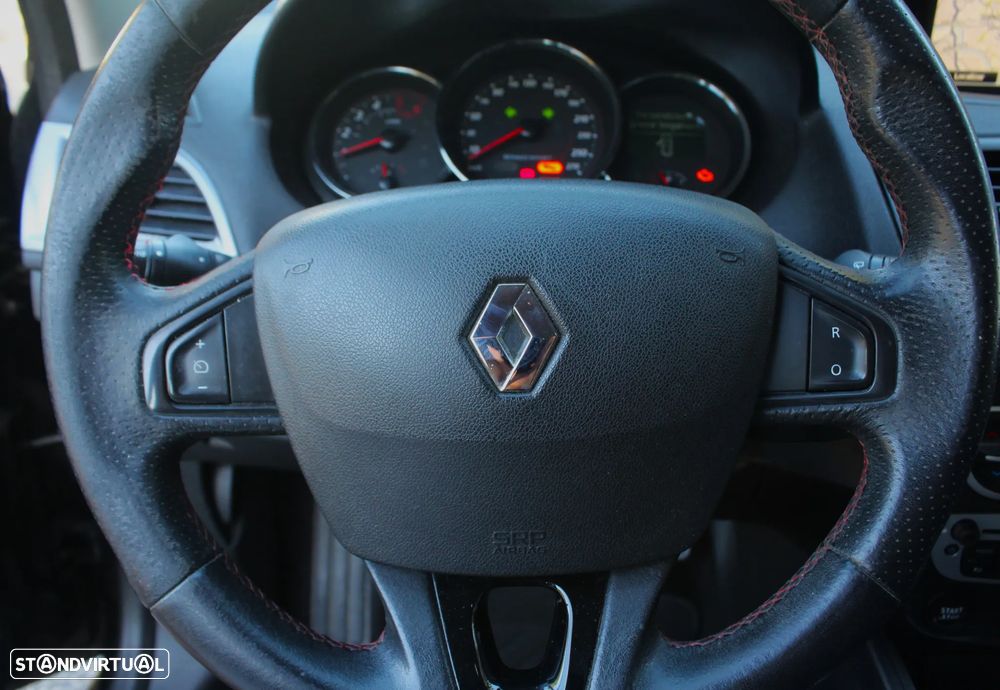 Renault Mégane Sport Tourer 1.5 dCi GT Line SS - 37