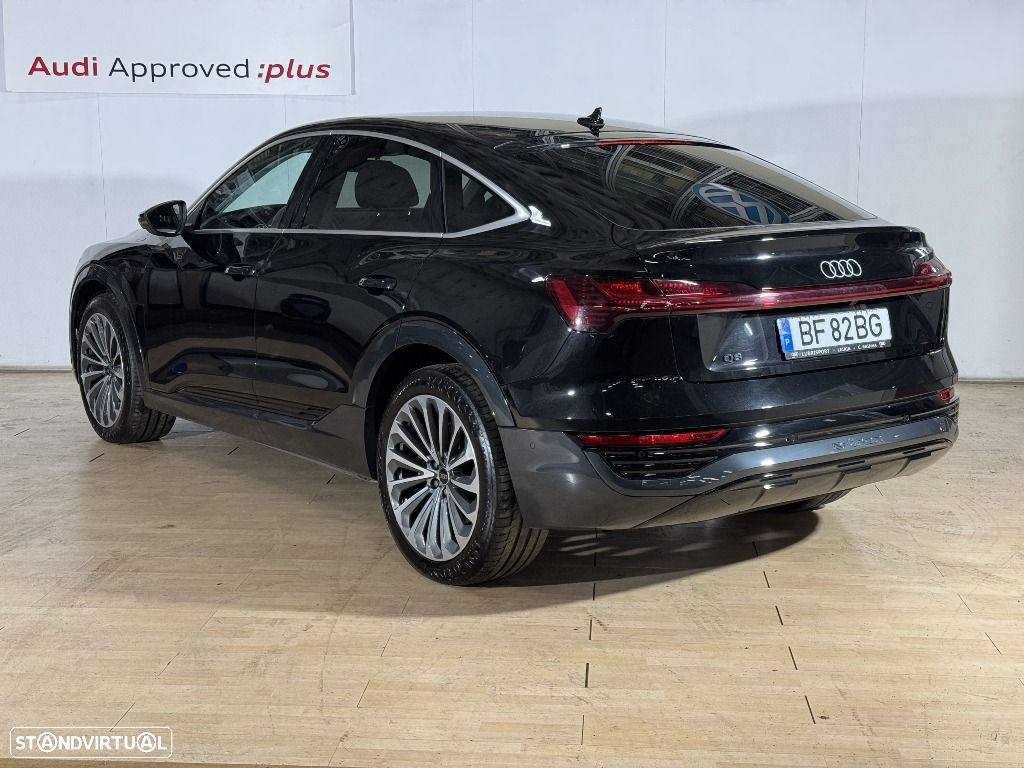 Audi Q8 e-Tron Sportback - 3