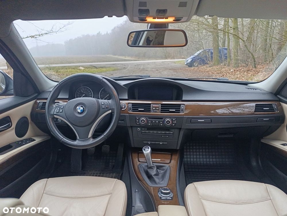 BMW Seria 3 - 15