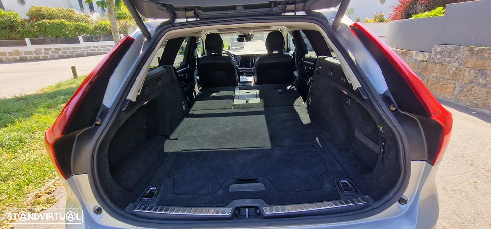 Volvo V90 Cross Country - 27