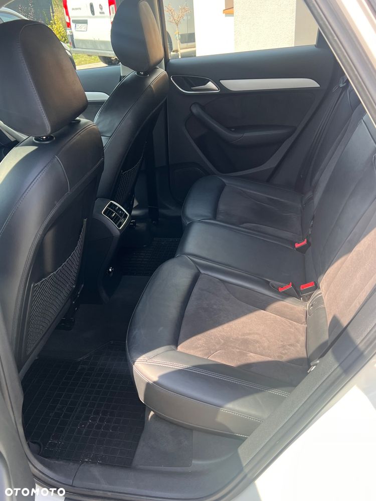 Audi Q3 1.4 TFSI Design S tronic - 8