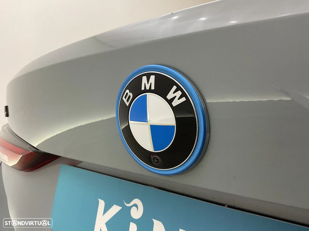 BMW i4 M50 - 32
