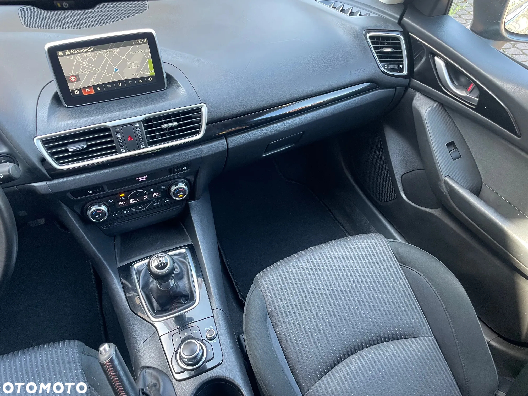 Mazda 3 SKYACTIV-G 120 KIZOKU - 13