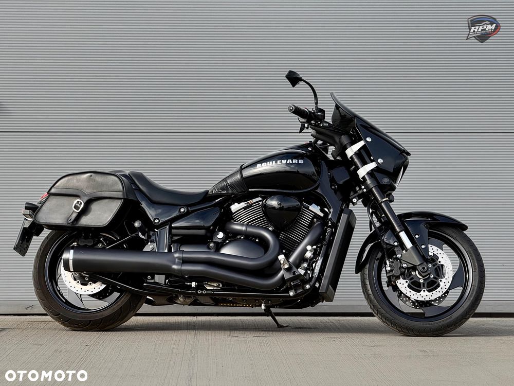 Suzuki Boulevard