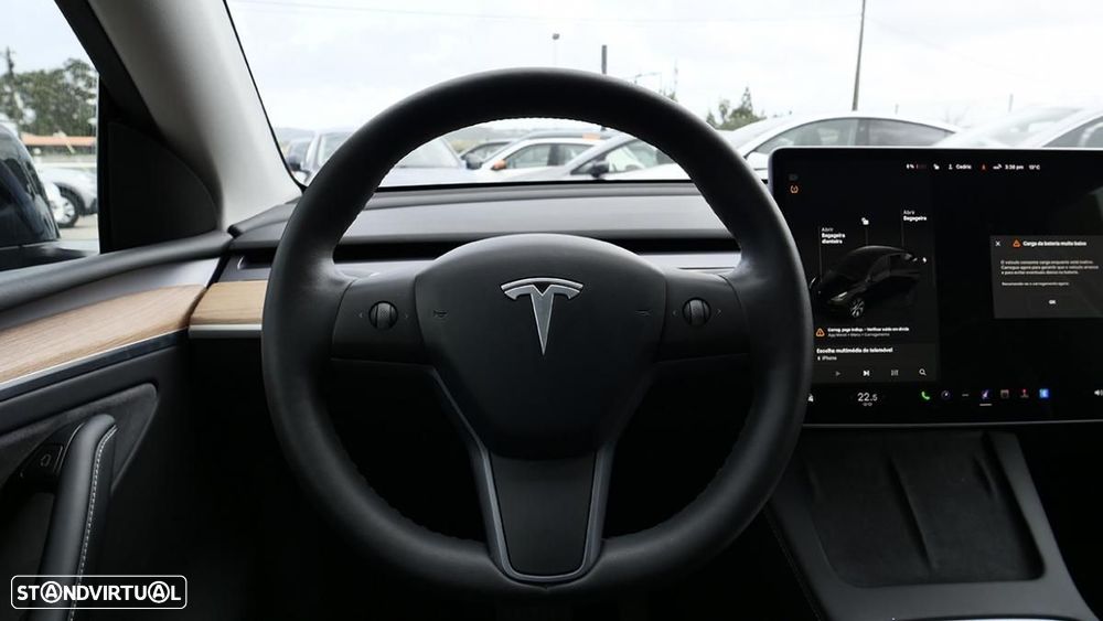 Tesla Model Y Long Range Dual Motor AWD - 38