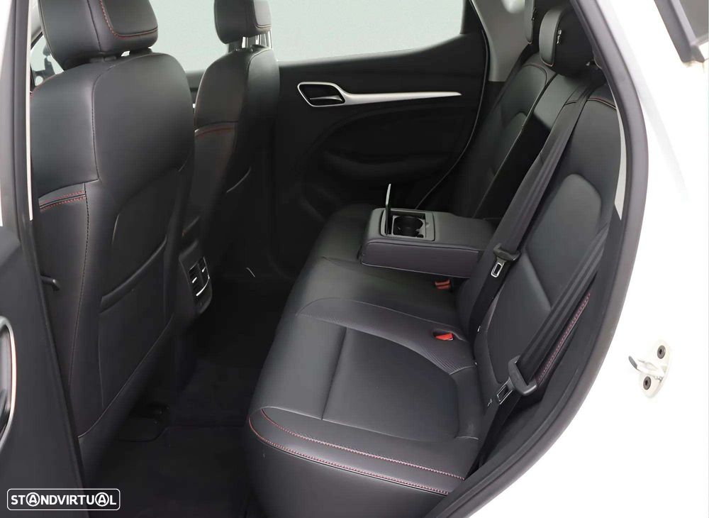 MG ZS EV 72.6 kWh Luxury OBC 11 kW - 22