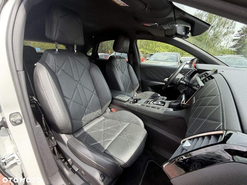 DS Automobiles DS 7 Crossback - 12
