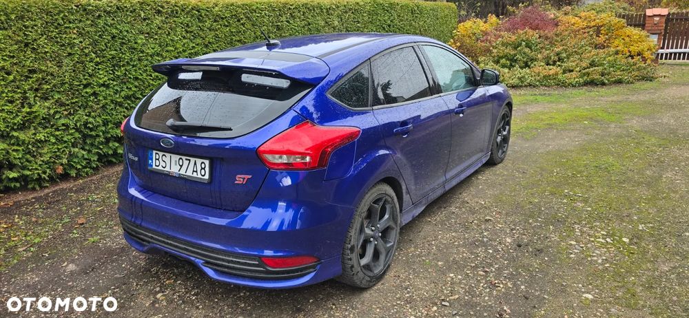 Ford Focus 2.0 EcoBoost ST-2 - 5