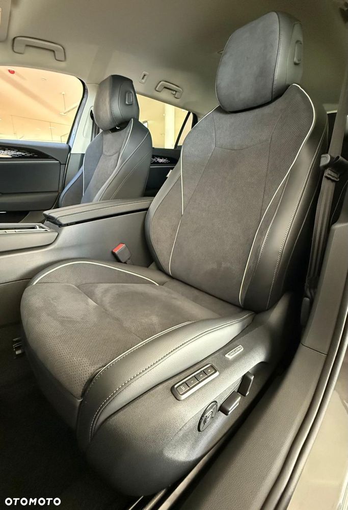 Volkswagen Passat 2.0 TDI SCR Business Plus DSG - 27