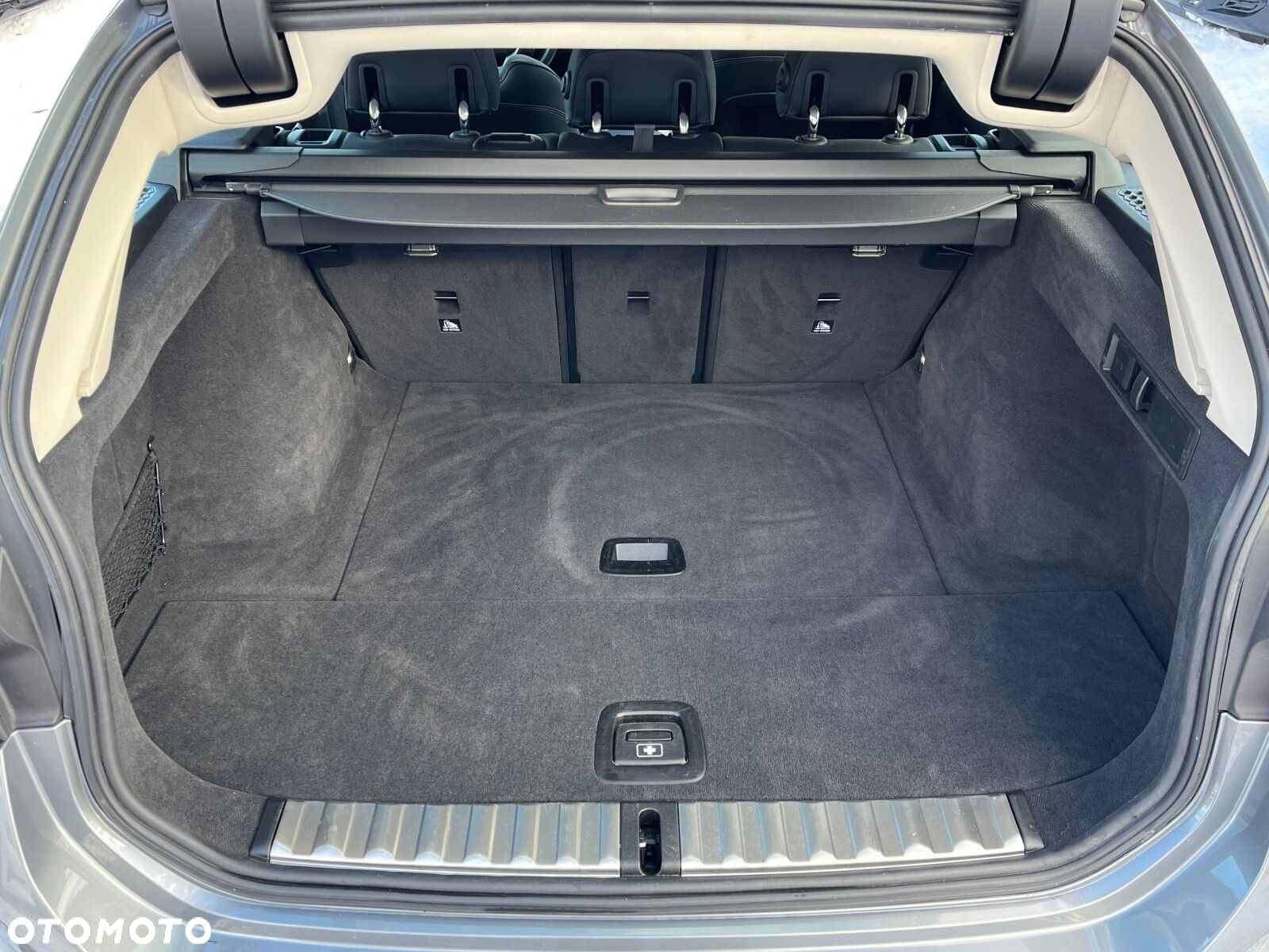 BMW Seria 3 318i - 27