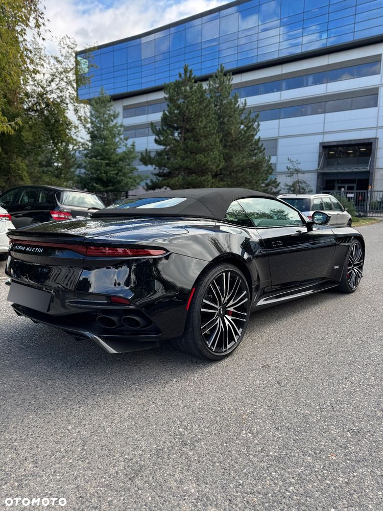 Aston Martin DBS Superleggera Standard - 4