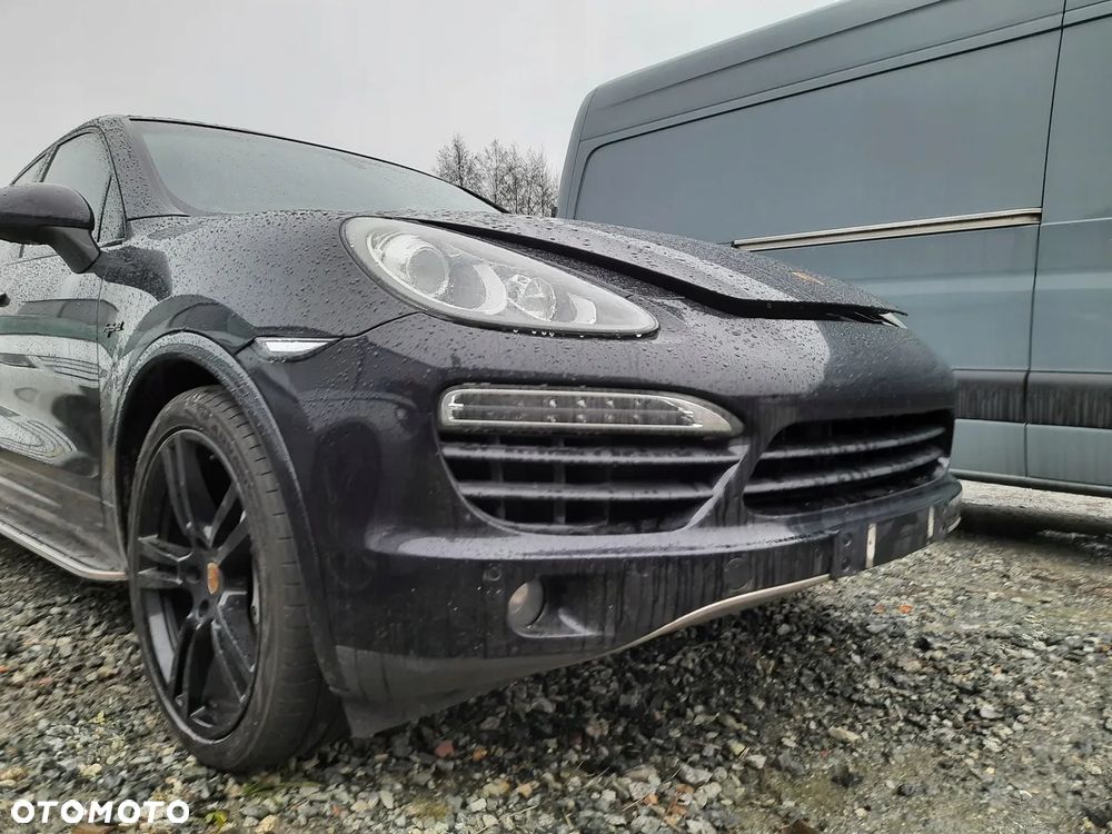 Porsche Cayenne II 7P PRZÓD MASKA ZDERZAK BŁOTNIKI PAS LAMPY C9X - 1