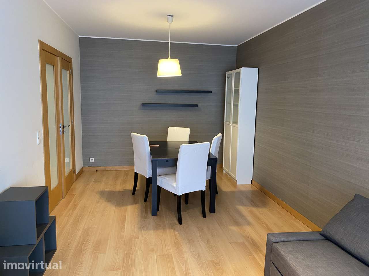 Apartamento T1 Mobilado com lugar de garagem. - Grande imagem: 3/9