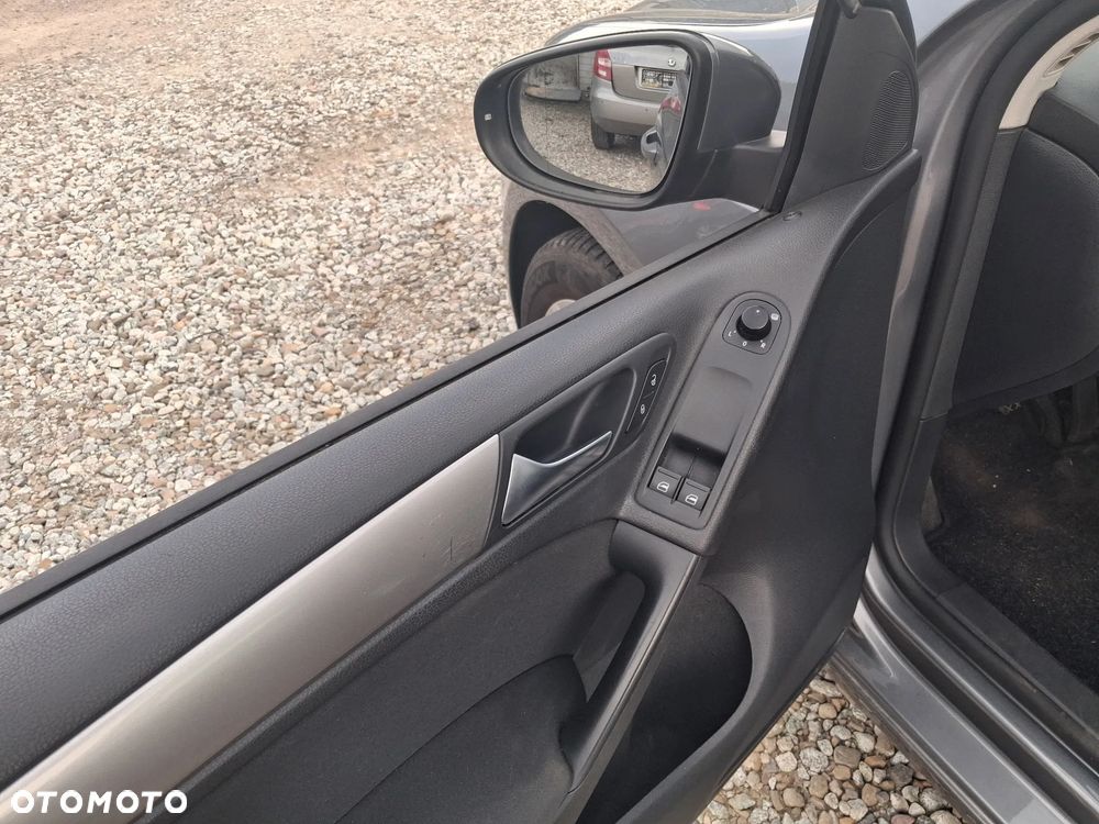 Volkswagen Golf 1.2 TSI BlueMotion Technology Trendline - 11
