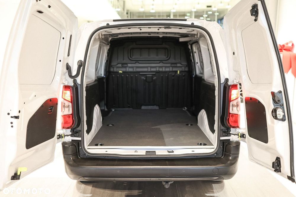 Toyota PROACE CITY - 12