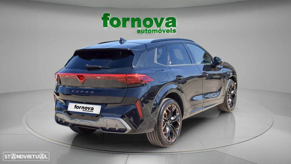 Cupra Terramar 1.5 e-Hybrid VZ DSG - 4
