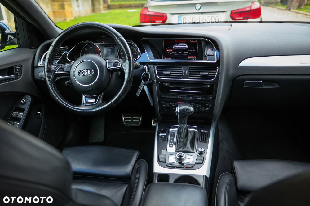 Audi A4 Avant 2.0 TDI DPF clean diesel quattro S tronic S line Sportpaket - 24