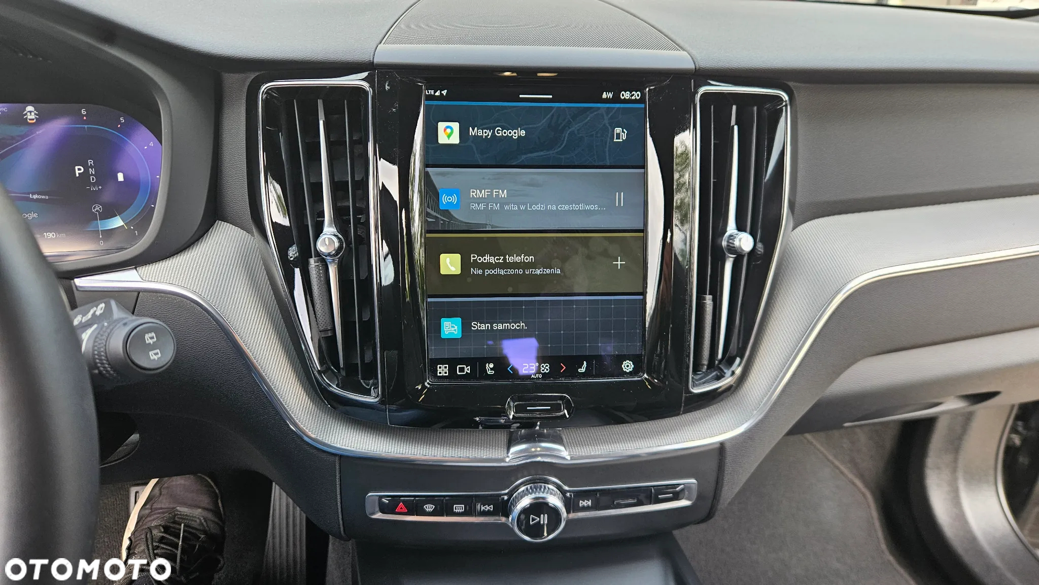 Volvo XC 60 B4 D AWD R-Design - 4