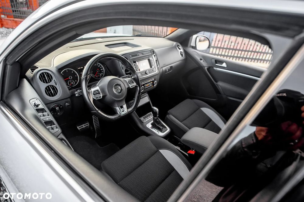 Volkswagen Tiguan 2.0 TDI 4Mot R-Style DSG - 16