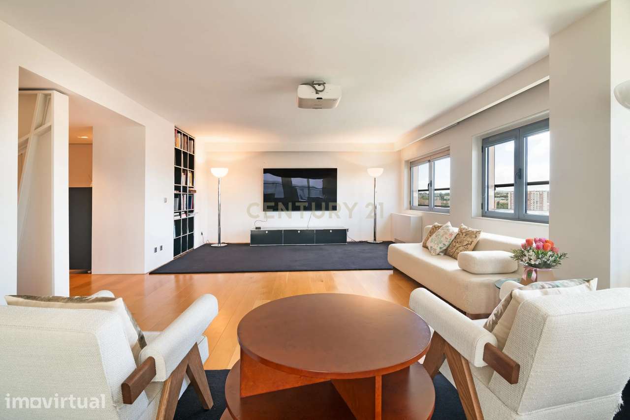 Apartamento T4 de Luxo com Vista Panorâmica sobre o Rio Tejo | Parque - Grande imagem: 4/60